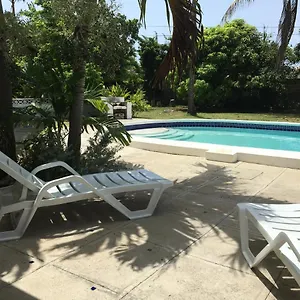 Villa Reef Winds, Runaway Bay